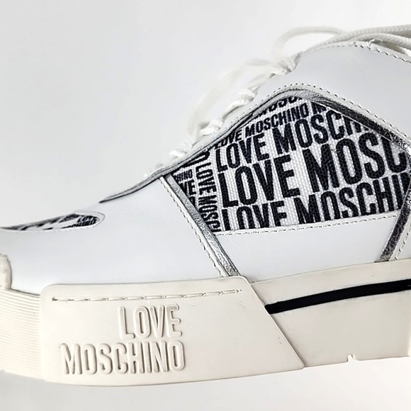 LOVE MOSCHINO Women's White Leather Low Top Trainers Sneakers Logo Fabric Sz 40 - Picture 8 of 16